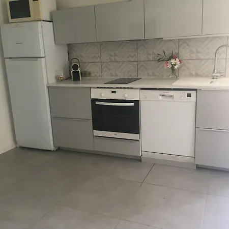 Avenue Bel-air Appartement *